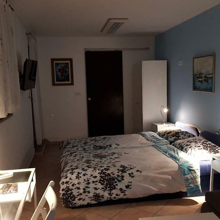 L&M Room พูลา ภายนอก รูปภาพ